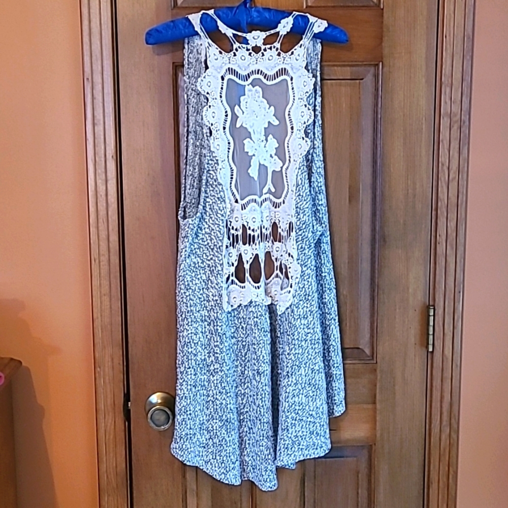 Western lace snd sweater Vest